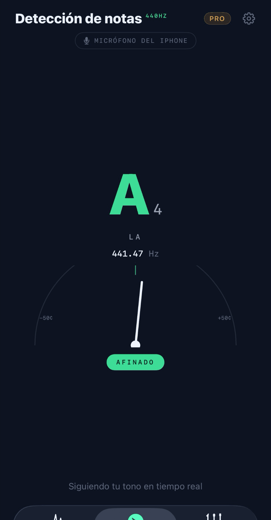 Identificador de notas Tonarly mostrando un La4 a 440,00 Hz, afinado